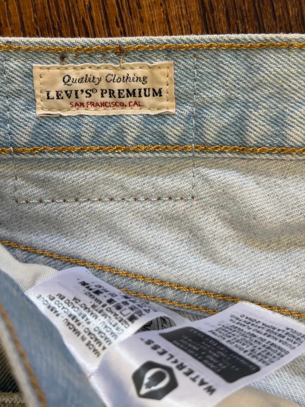 Levis Premium good pre